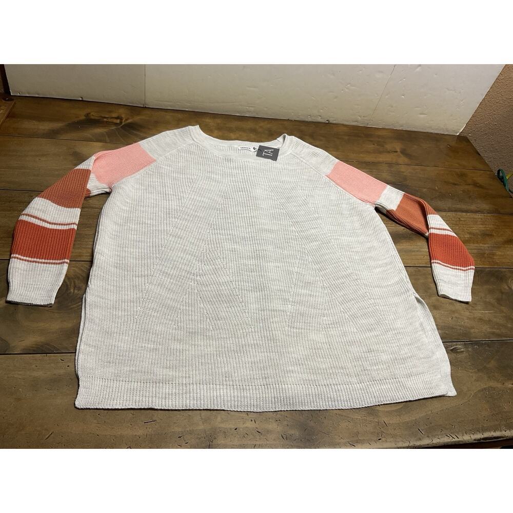 MERSEA Women’s OS Camden Traveler Sweater In Sea Salt And Coral Button Back